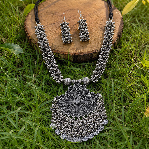 Vintage Tribal Royal Peacock Pendant and Earring Set - Image 4